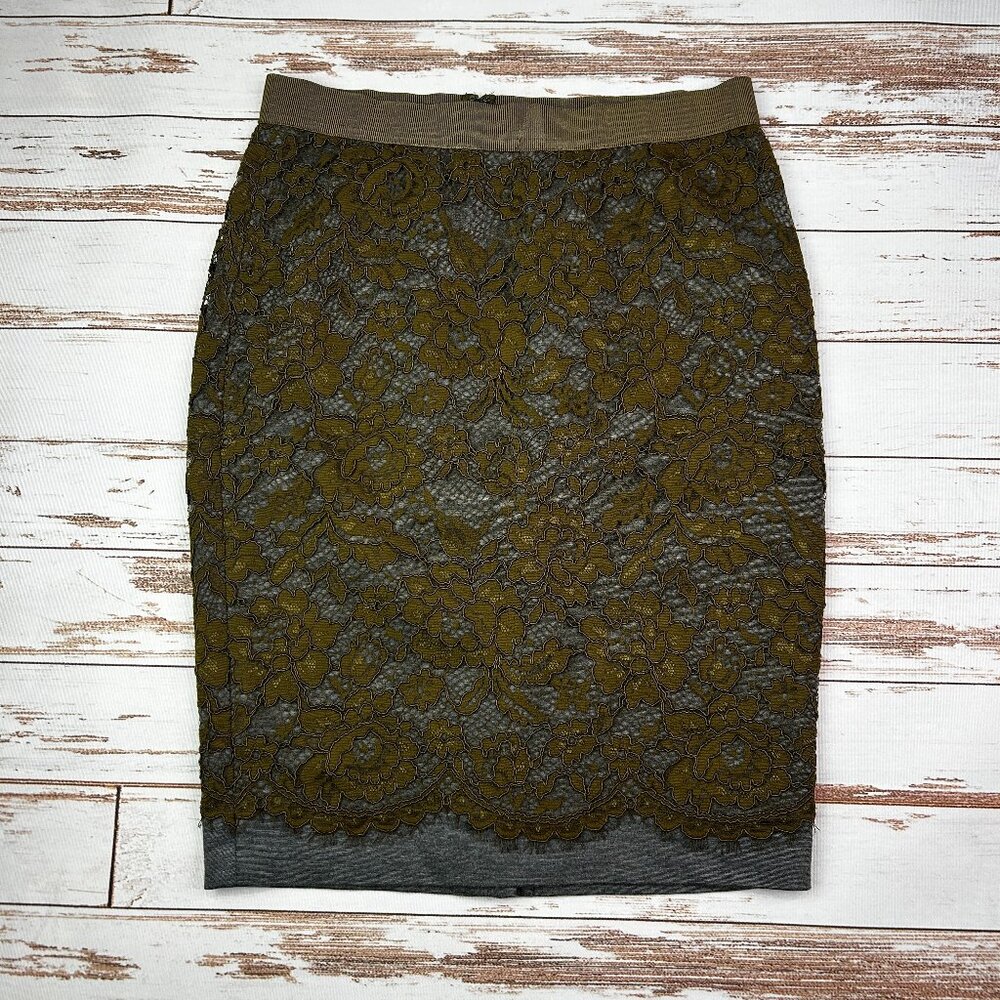 LOFT Pencil Skirt Olive Green Floral Lace Over Gray Lining Scalloped Hem Size 0